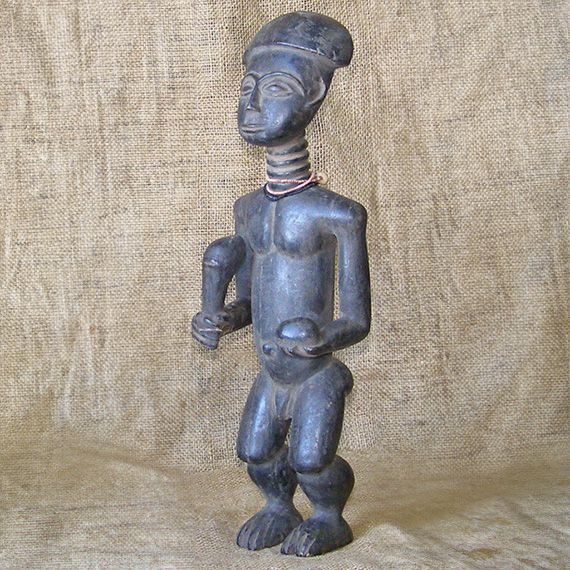 Ashanti Statue 1 Left Angle