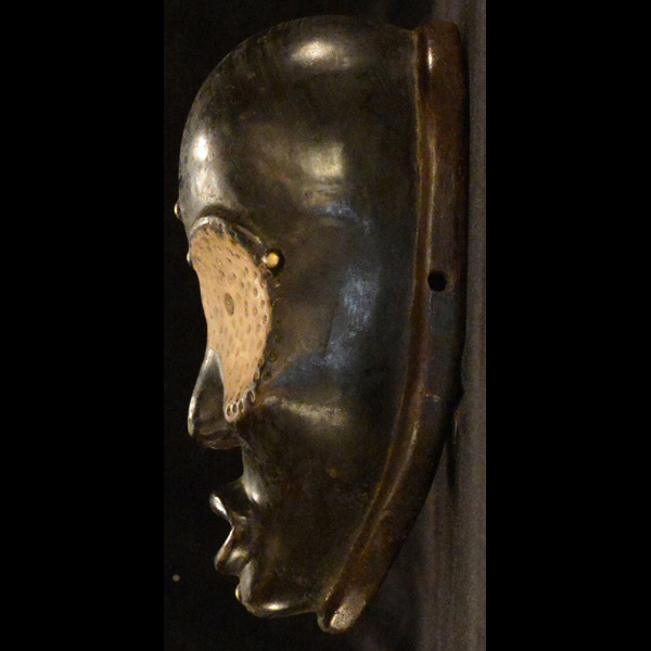African Bakongo Mask 19 left side