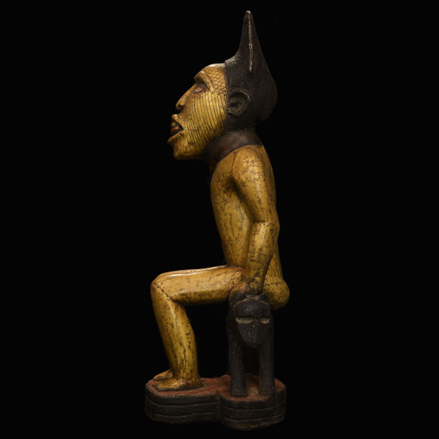 African Bakongo Statue 26 left side