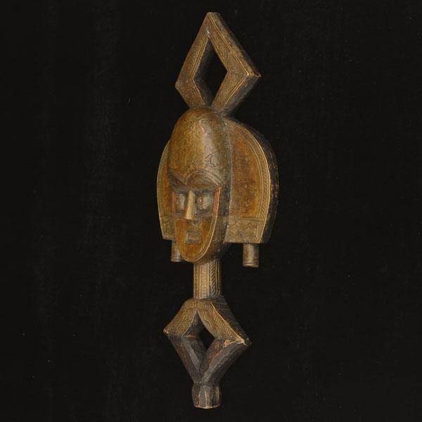 Bakota reliquary guardian 12 Left Angle