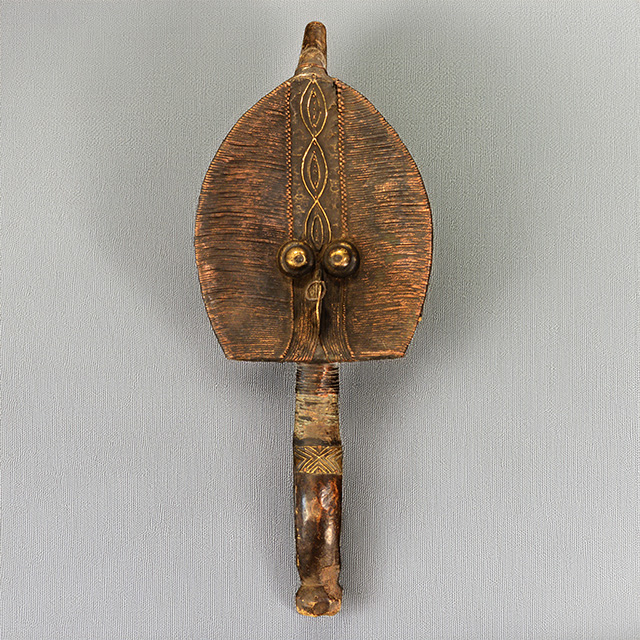 Bakota Reliquary Guardian 16 - Click for a more detailed view of this African Reliquary Guardian. Bakota Reliquary Guardian 16