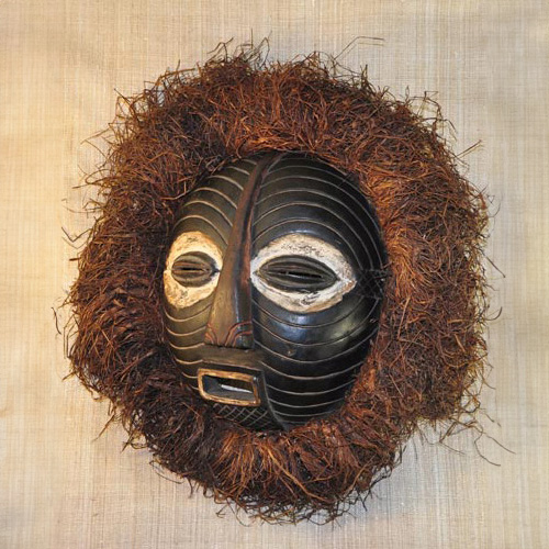 Baluba Mask 52 Left Angle