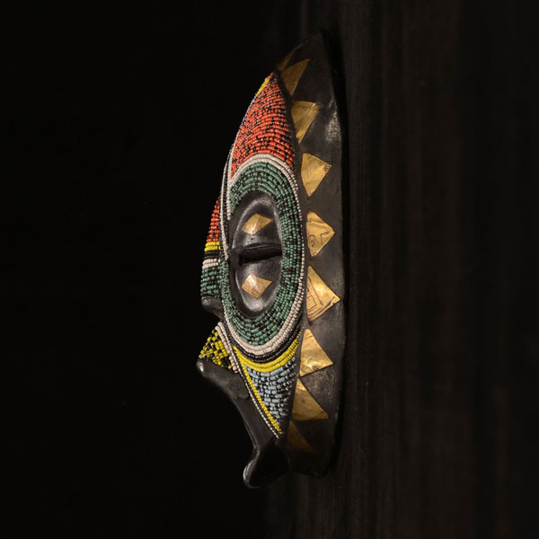 African Baluba mask left side