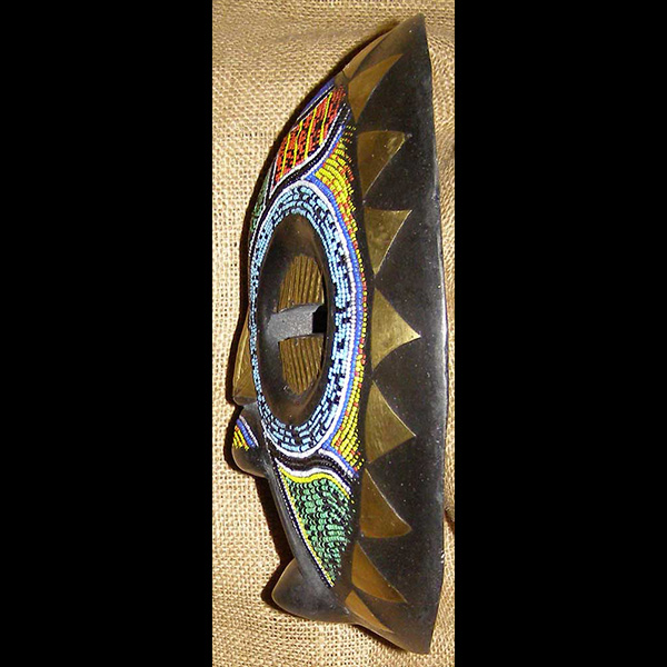 Baluba Mask 30 Left Angle