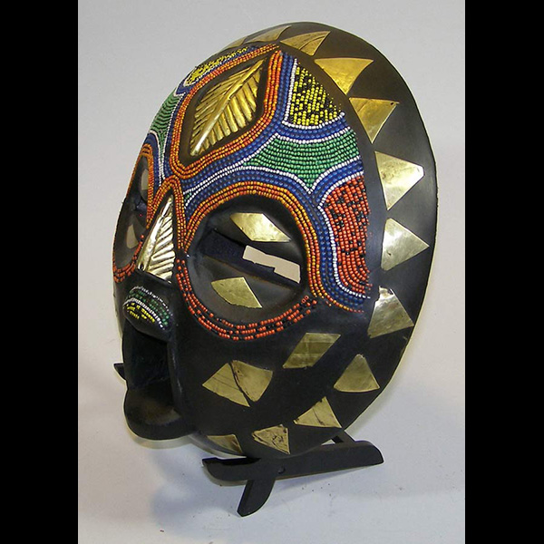 Baluba Mask 39 Left Angle