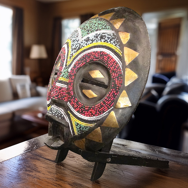 African Baluba mask Left Angle