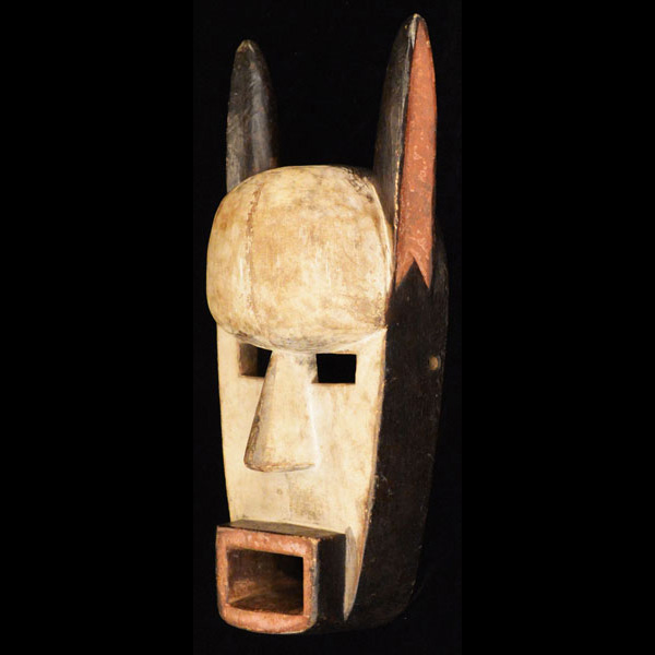 Bambara Mask 26 Left Angle