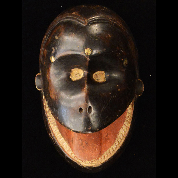 Bamileke Mask 11 front