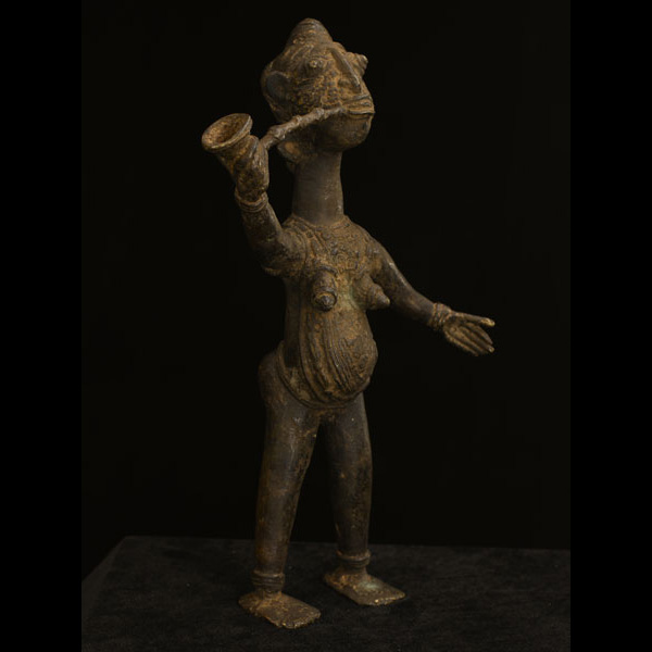 Bamileke Bronze 19