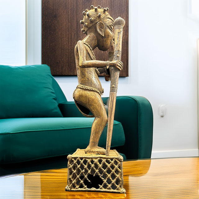 Bamileke Bronze 20 Right Side