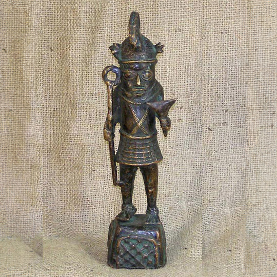 Bamileke Bronze 2 front