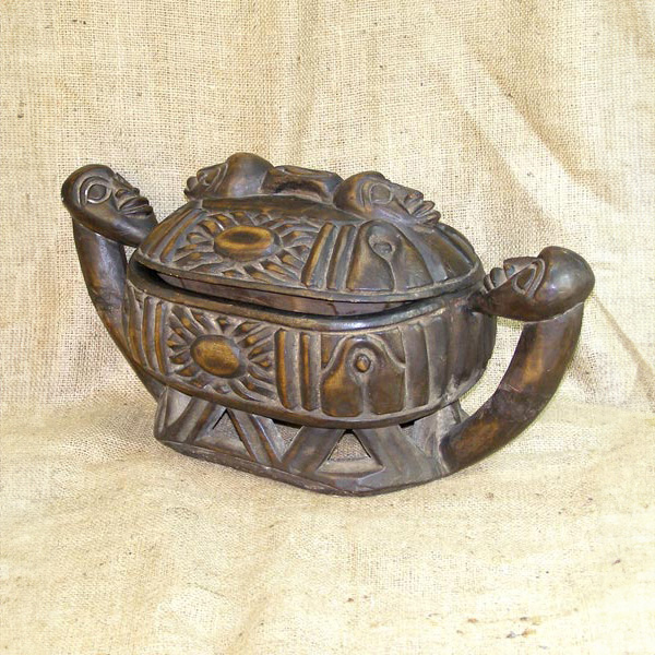 Bamileke medicine pot 1 Left Angle