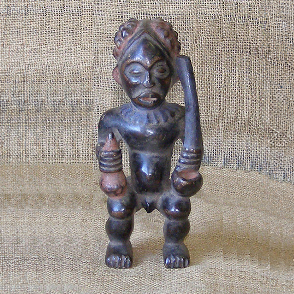 Bamileke Statuette 1 front
