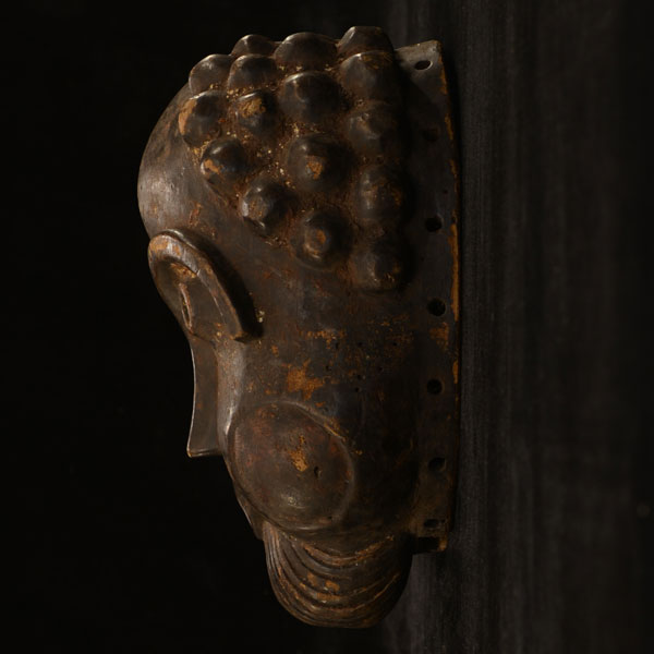 Bamum mask 30 left