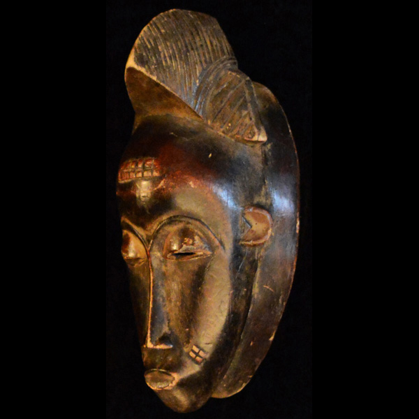 Baule Mask 72 Left Angle