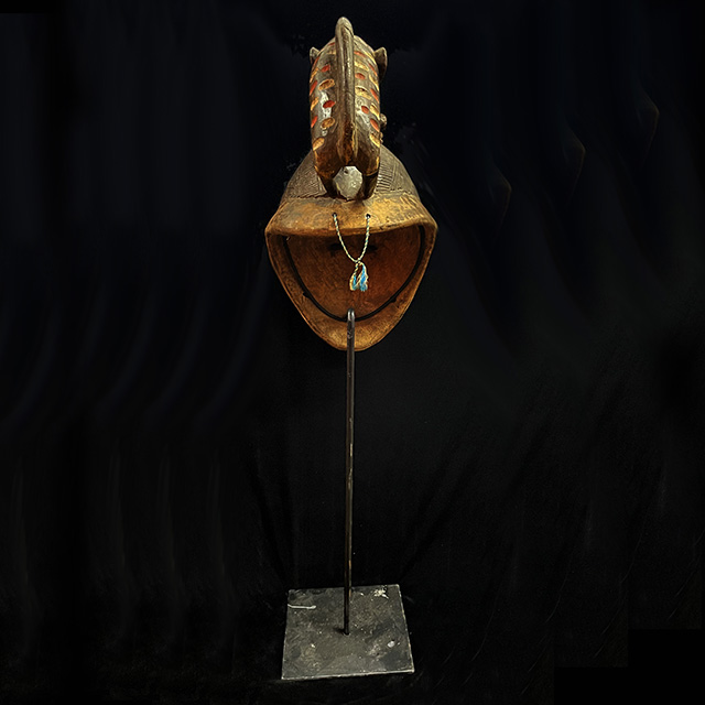 African Baule Mask 130 on stand Left Angle - Click to zoom. African Baule Mask 130 on stand Left Angle