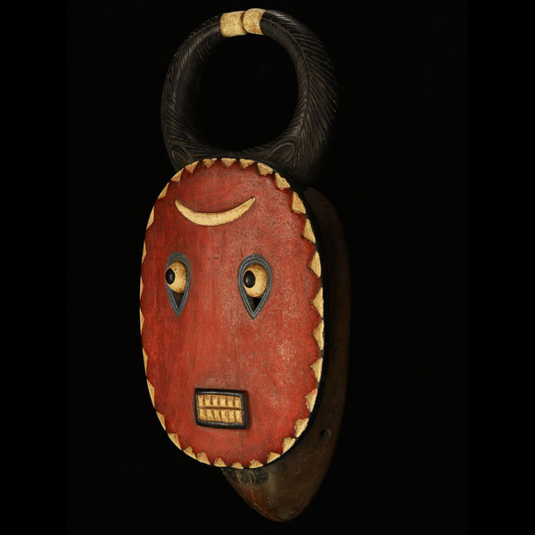 Baule Mask 102 Left Angle