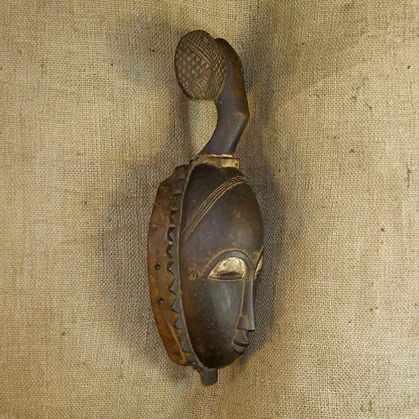 Baule Mask 53 Right Side