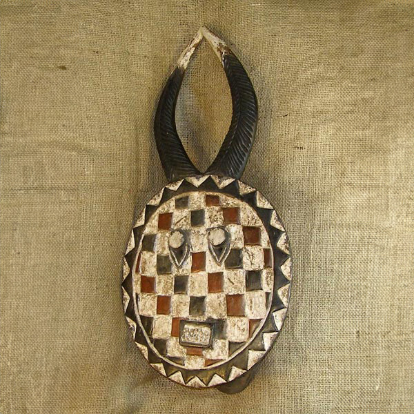 Baule Mask 57 Left Angle