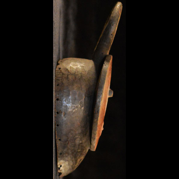 Baule Mask 63 Right Side