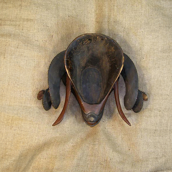 Baule Mask 66 