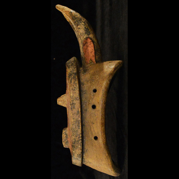 Baule Mask 76 left side