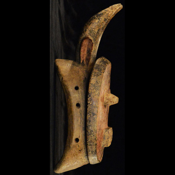 Baule Mask 76 Right Side