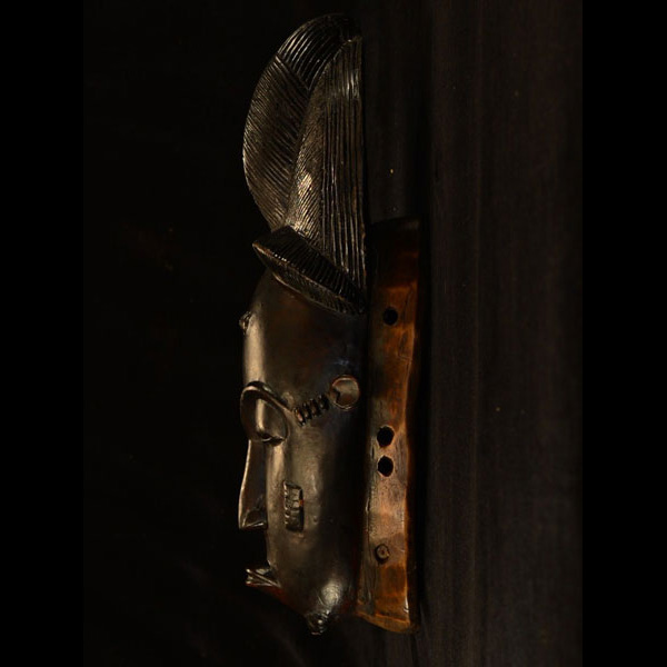 Baule Mask 84 left side