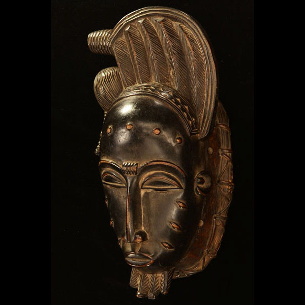 Baule Mask 91 Left Angle