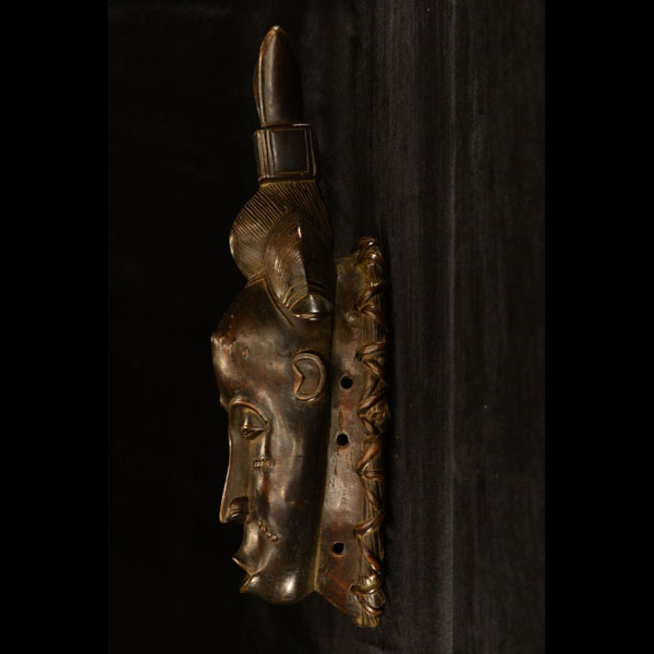 Baule Mask 94 left side