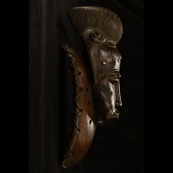 Baule Mask 97 Right Side