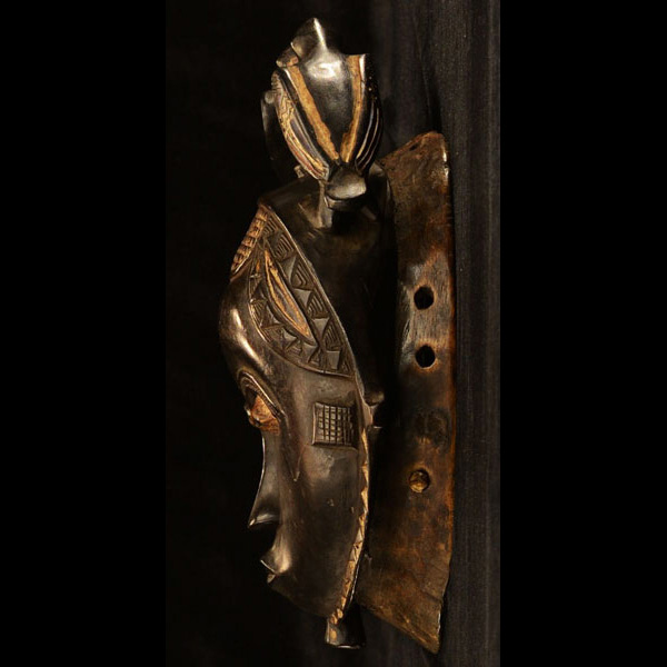 Baule Mask 99 Left
