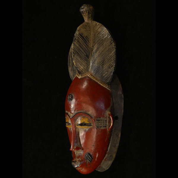 Baule Mask 106 Left Angle