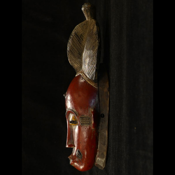 Baule Mask 106 left side