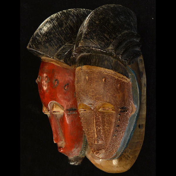 Baule Mask 88 Left Angle