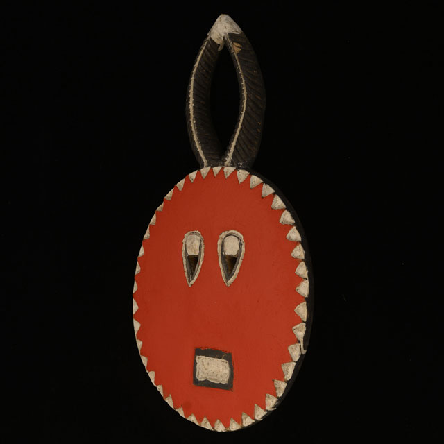 Baule goli mask 119 Left Angle
