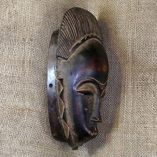 Baule Mask 42 Right Side