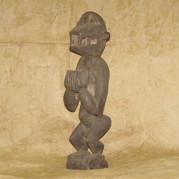 Baule Statue 10 Left Angle