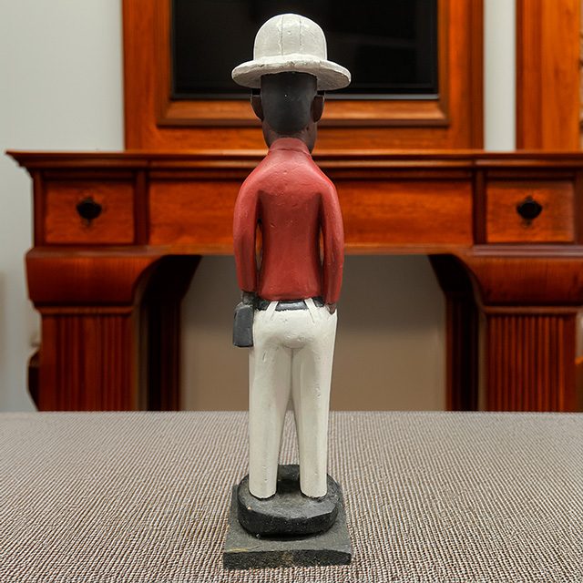 Baule colonial figure 132