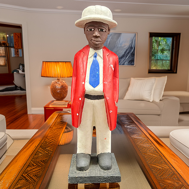 Baule colonial figure 134