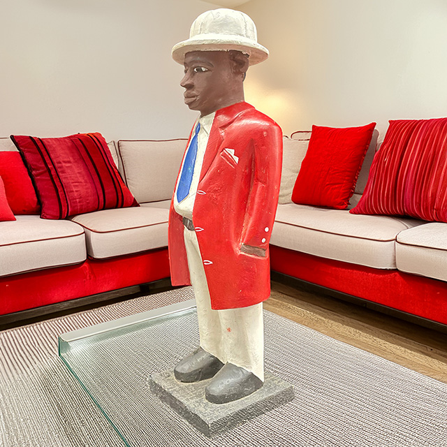 Baule colonial figure 134 Left Angle