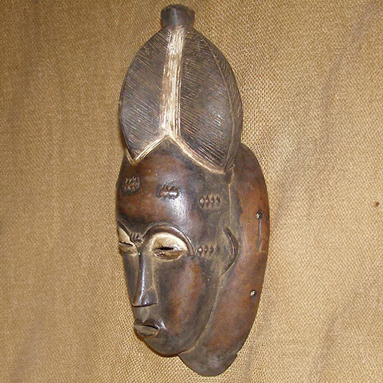 Baule Mask 10 Left Angle