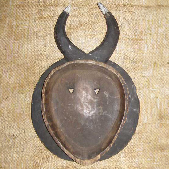 Baule Goli Mask 11 Left Angle