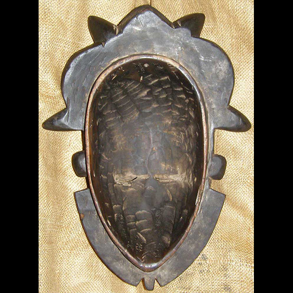 Baule Mask 12 Left