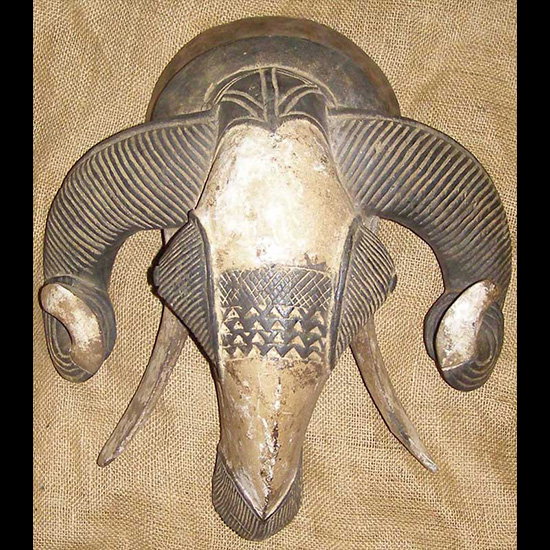 Baule Mask 19 front