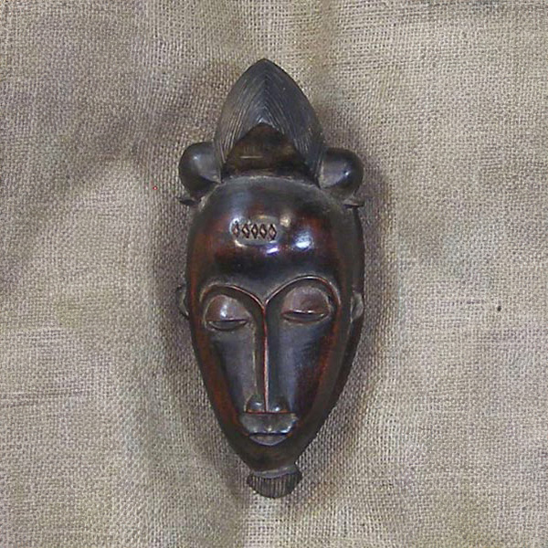 Baule Mask 27 front