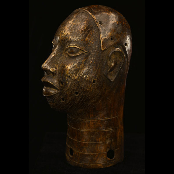 African Benin Bronze 29 Left Angle
