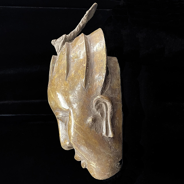 African Benin Ile-Ife bronze 54 left side