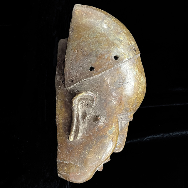 African Benin Ile-Ife bronze 55 Right Side