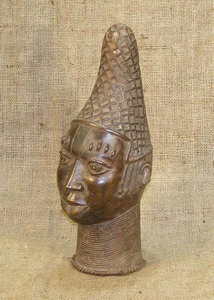 African Benin Ile-Ife Bronze 13 Left Angle